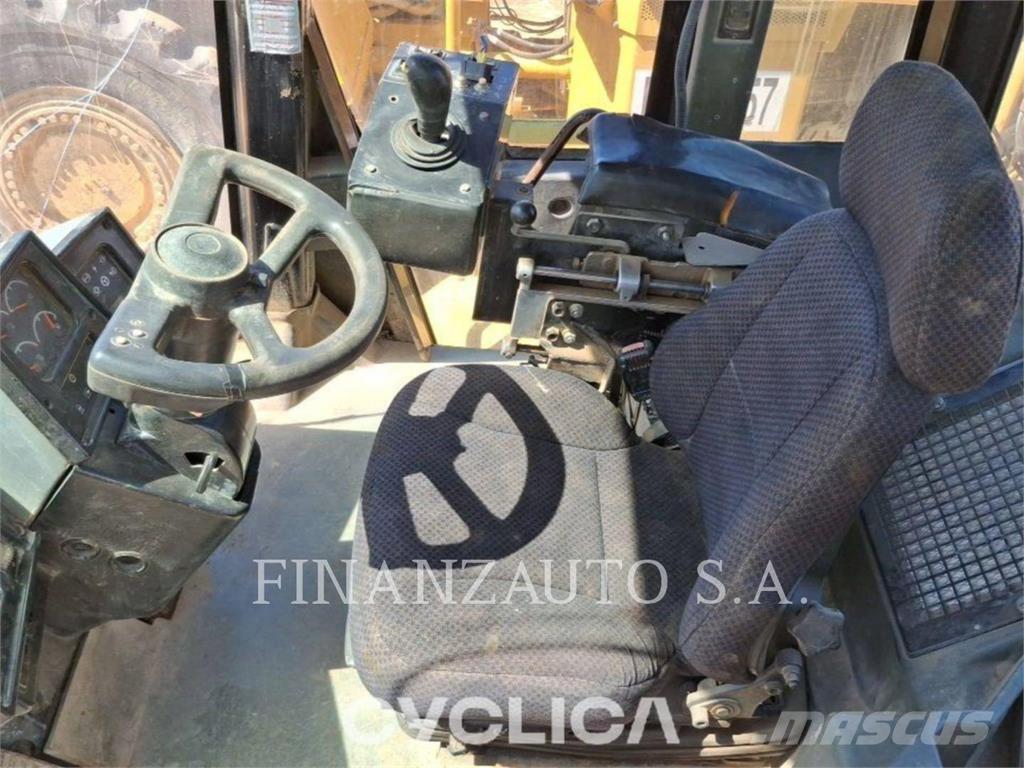 CAT 824H Polovni strugači