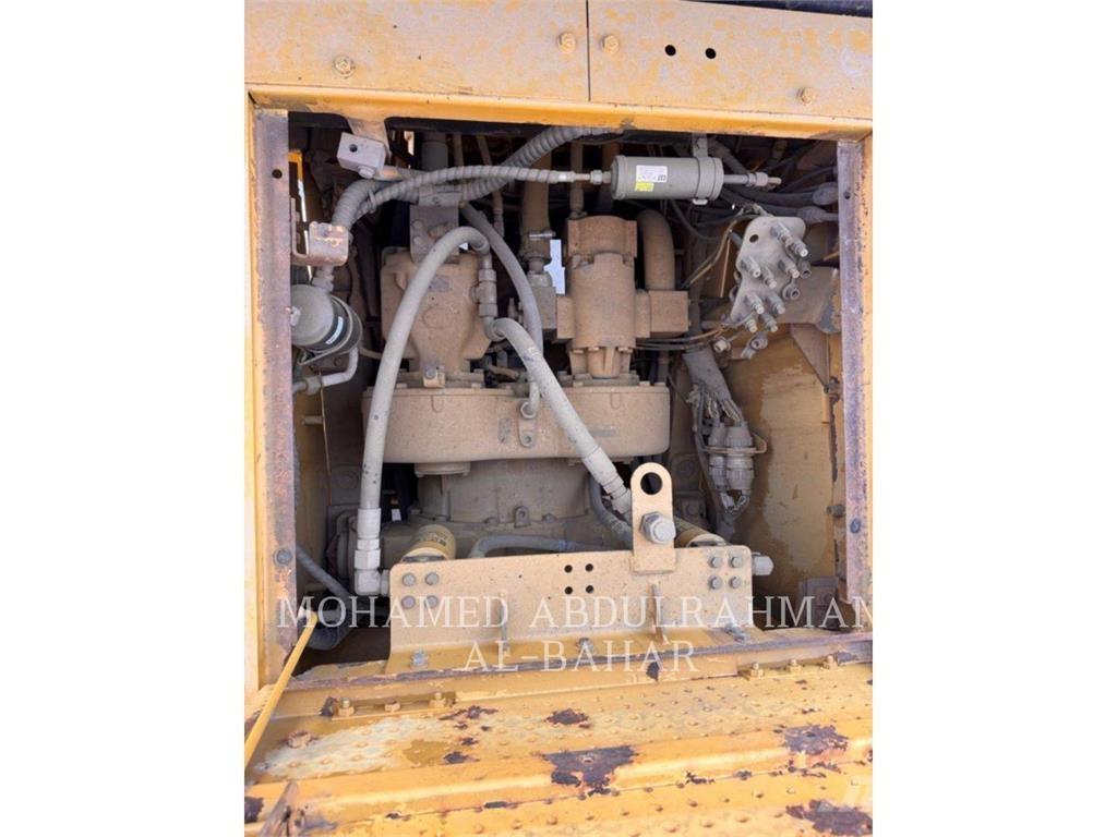 CAT 834H Buldožeri na točkovima