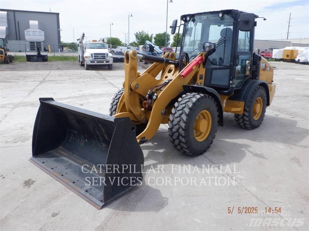 CAT 906-14 Utovarivači na točkove
