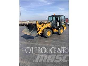 CAT 906M Mini utovarivači
