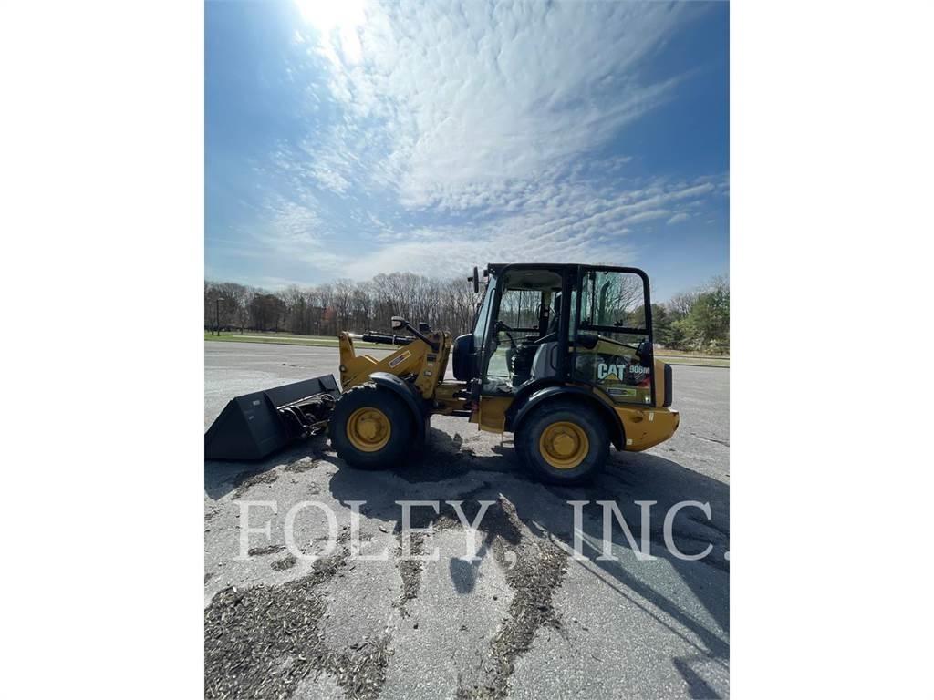 CAT 906M Utovarivači na točkove