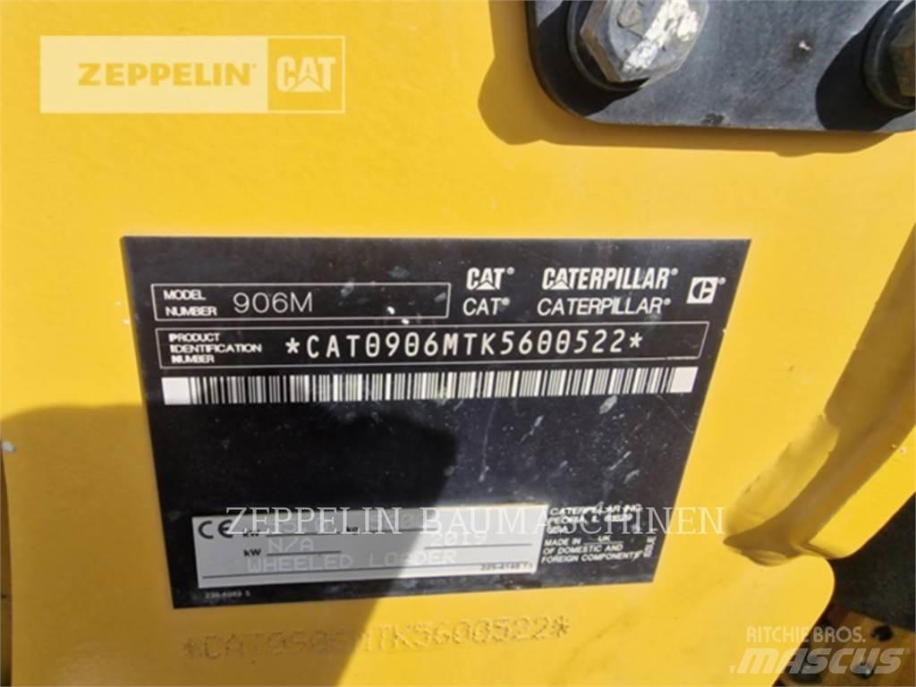 CAT 906M Utovarivači na točkove