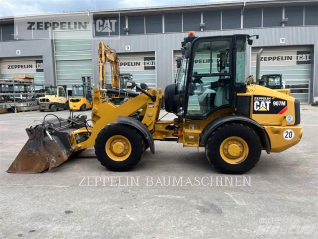 CAT 907M Utovarivači na točkove