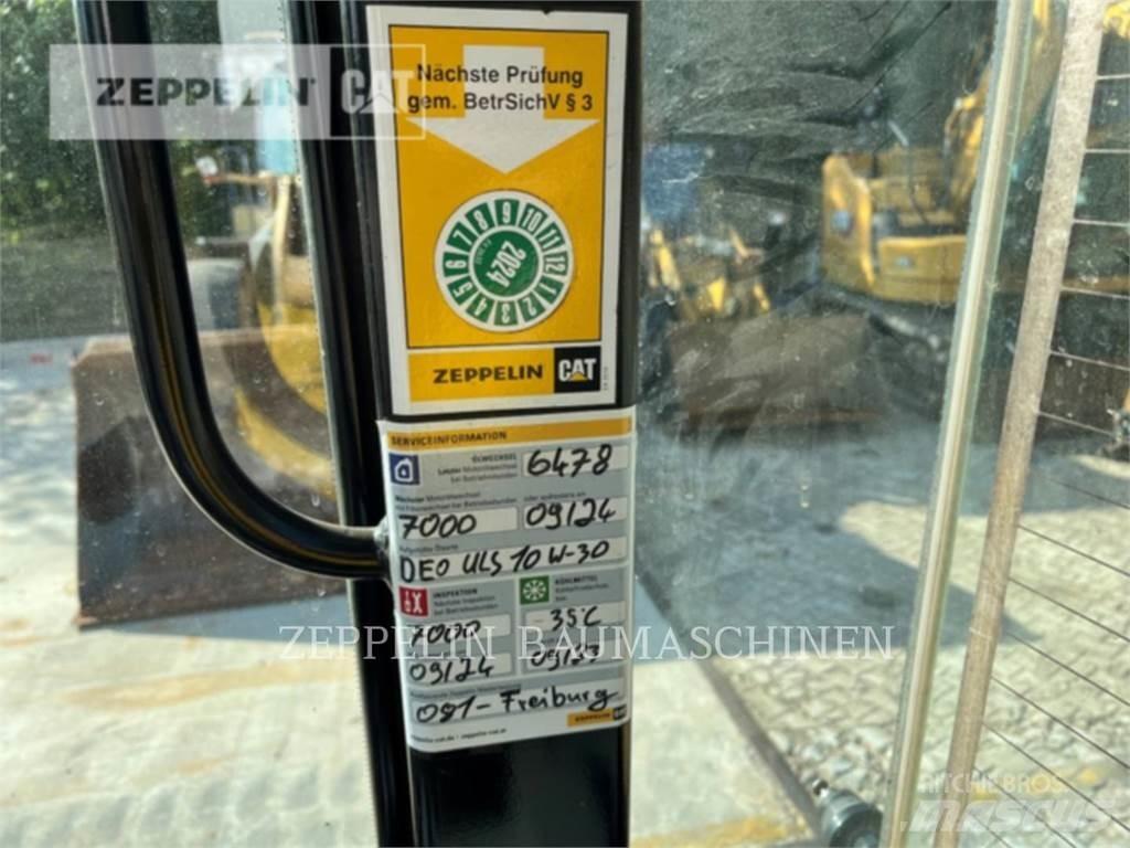 CAT 907M Utovarivači na točkove