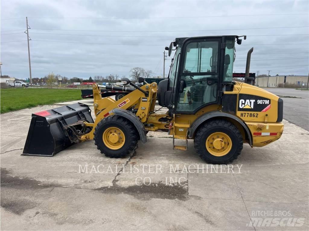 CAT 907M Utovarivači na točkove