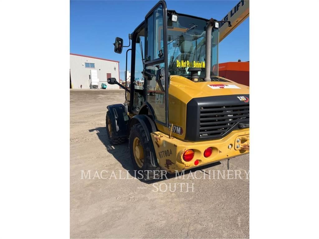 CAT 907M Utovarivači na točkove