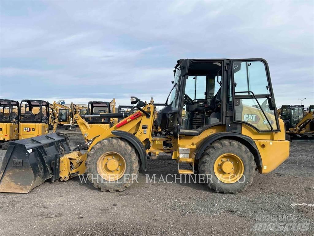 CAT 908 Utovarivači na točkove