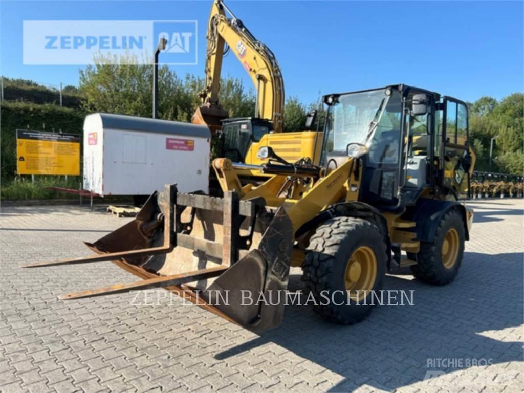 CAT 908M Utovarivači na točkove