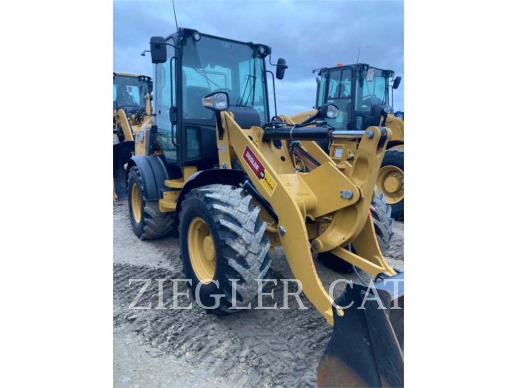 CAT 908M Utovarivači na točkove