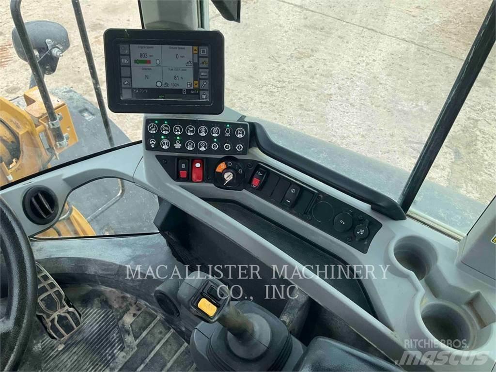 CAT 926M Utovarivači na točkove