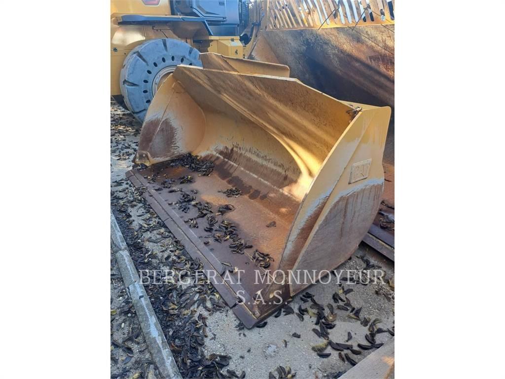 CAT 926M Utovarivači na točkove