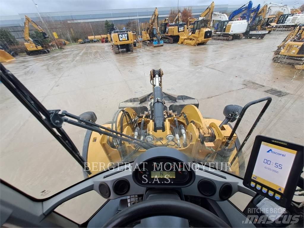 CAT 926M Utovarivači na točkove
