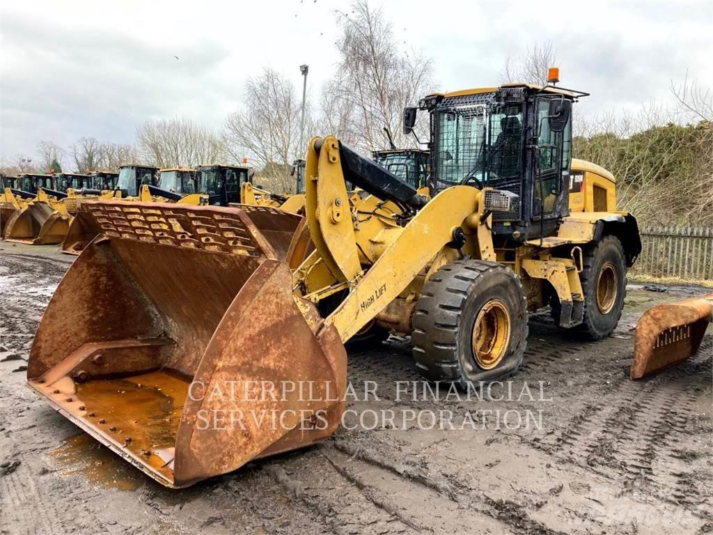 CAT 926M Utovarivači na točkove