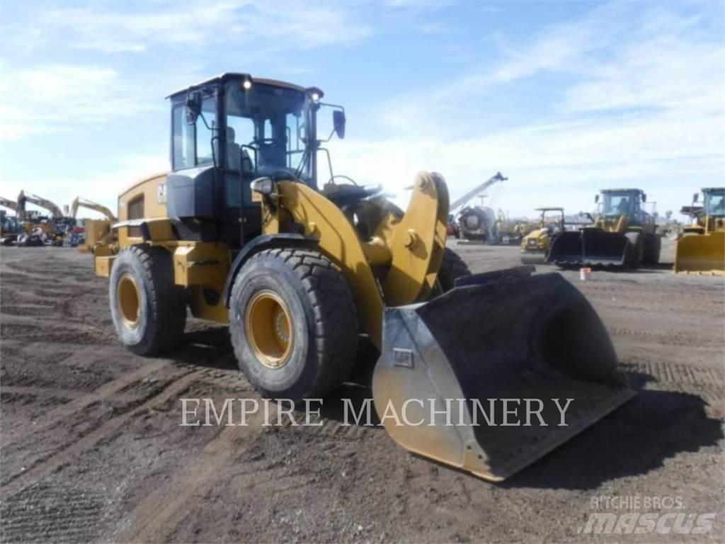 CAT 926M Utovarivači na točkove