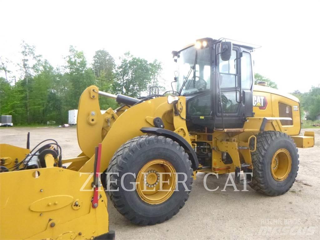 CAT 926M Utovarivači na točkove