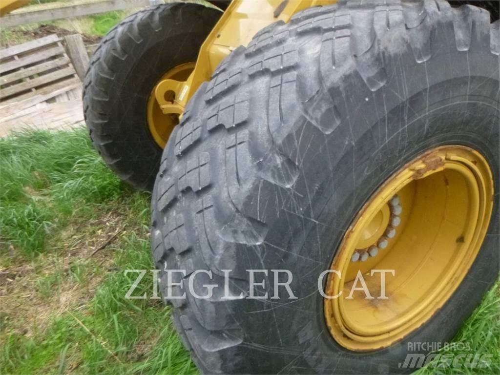 CAT 926M Utovarivači na točkove