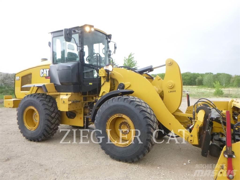 CAT 926M Utovarivači na točkove