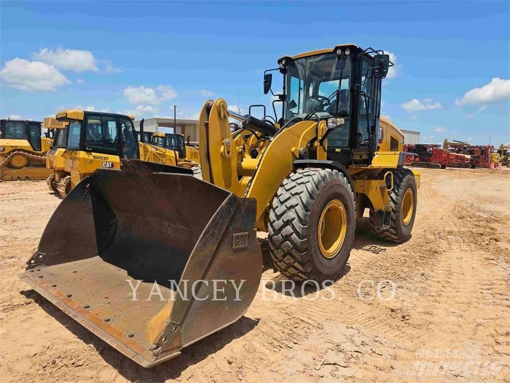 CAT 926M Utovarivači na točkove