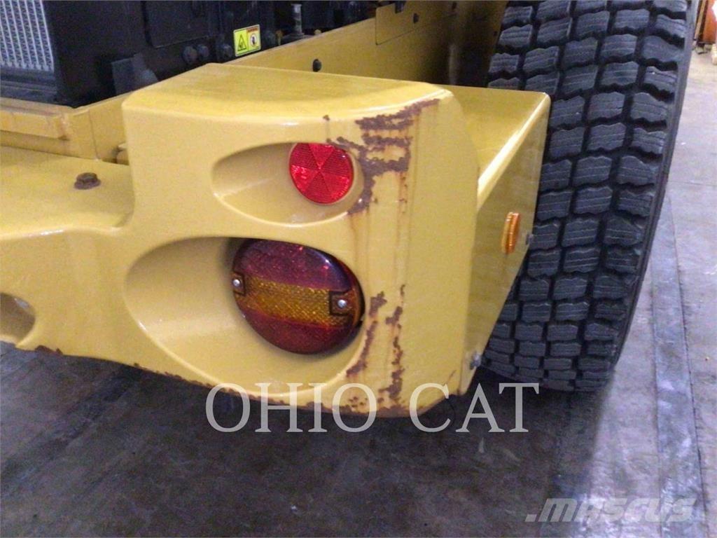 CAT 926M Utovarivači na točkove