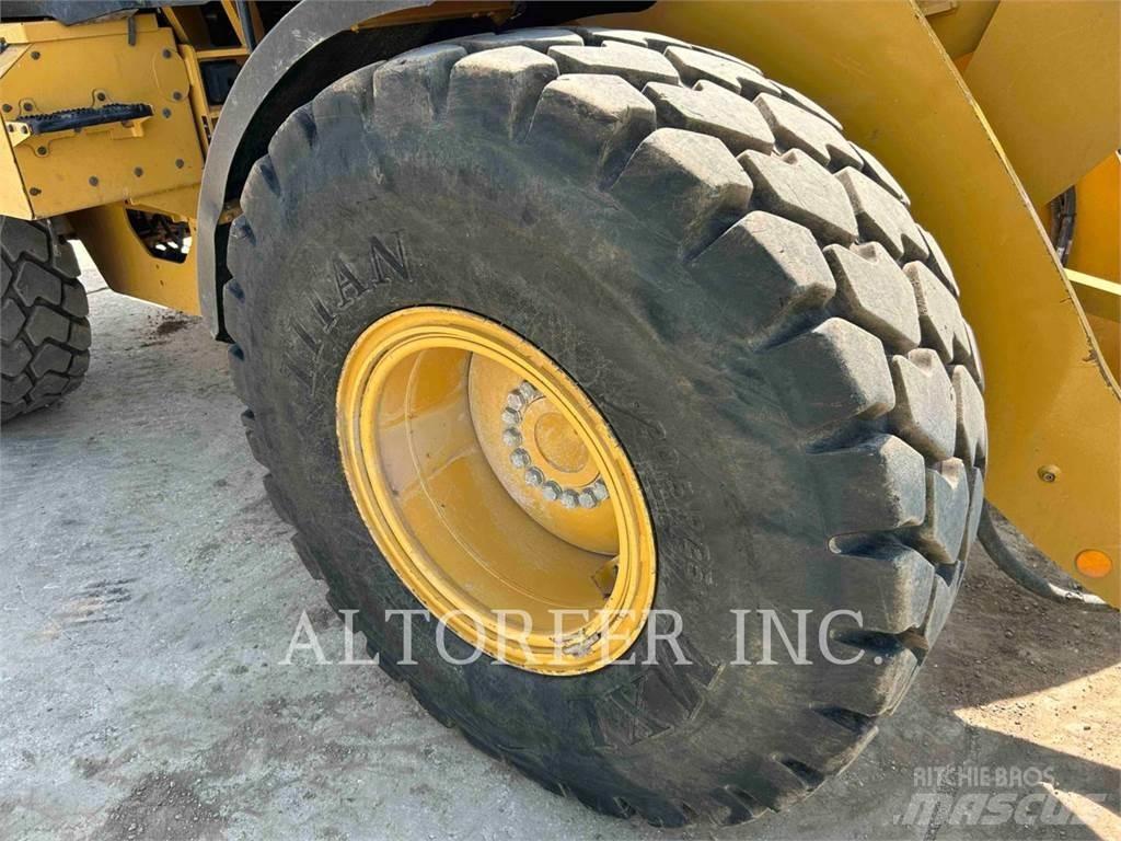 CAT 926M Utovarivači na točkove