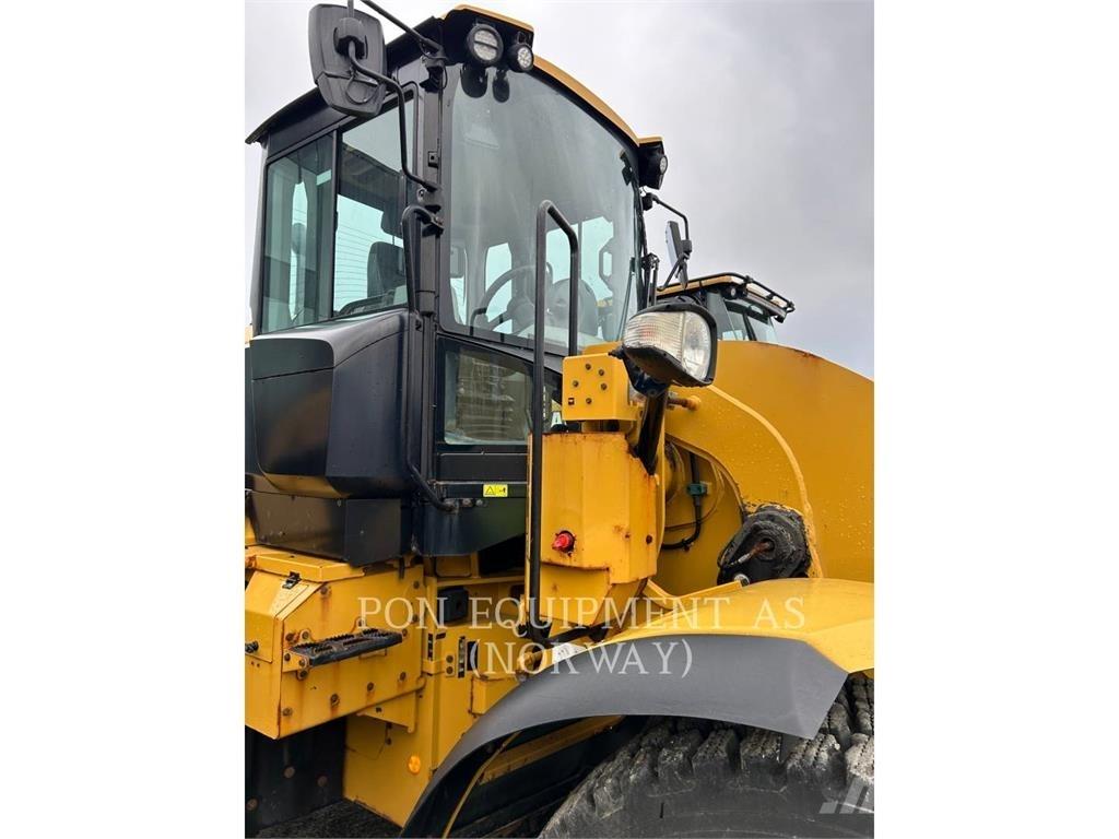 CAT 926M Utovarivači na točkove