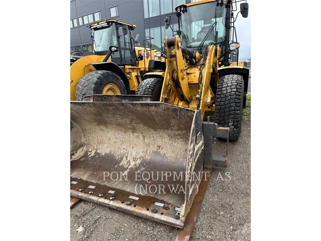 CAT 926M Utovarivači na točkove