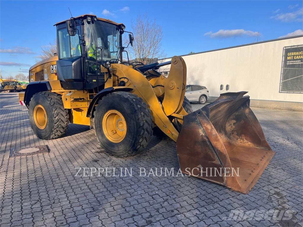 CAT 926M Utovarivači na točkove