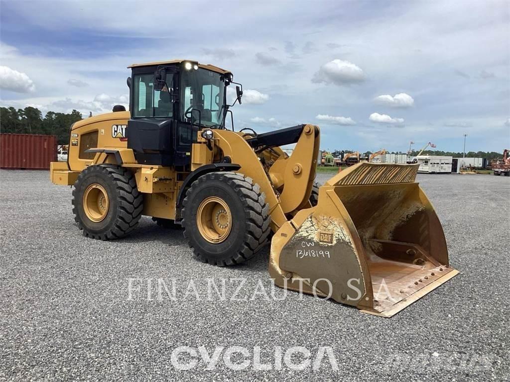 CAT 930 Utovarivači na točkove