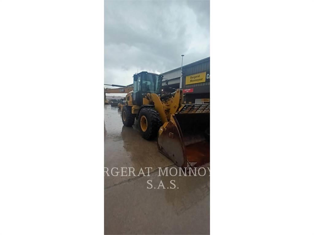 CAT 930M Utovarivači na točkove