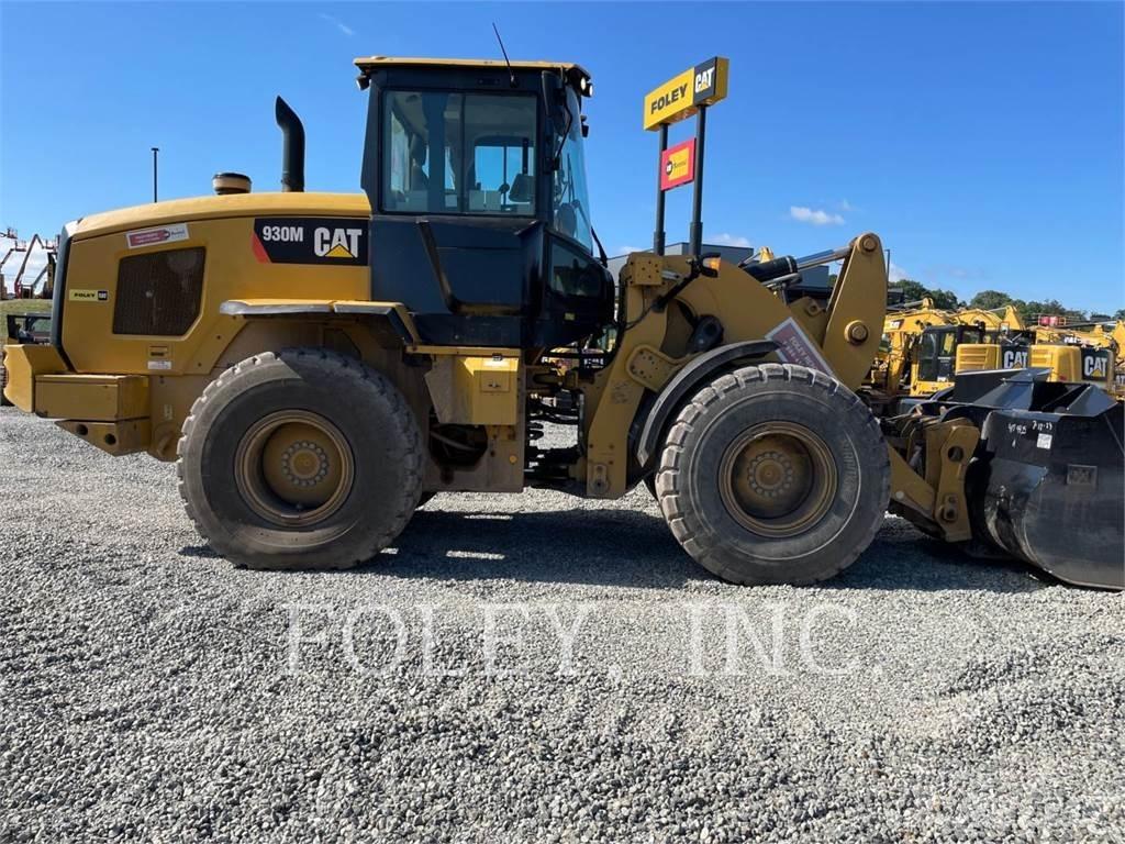 CAT 930M Utovarivači na točkove