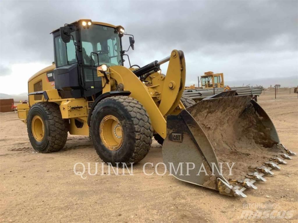 CAT 930M Utovarivači na točkove
