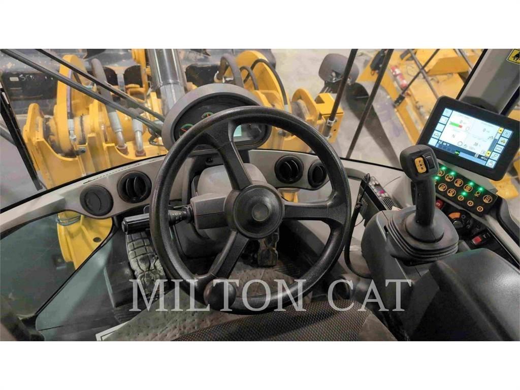 CAT 930M Utovarivači na točkove