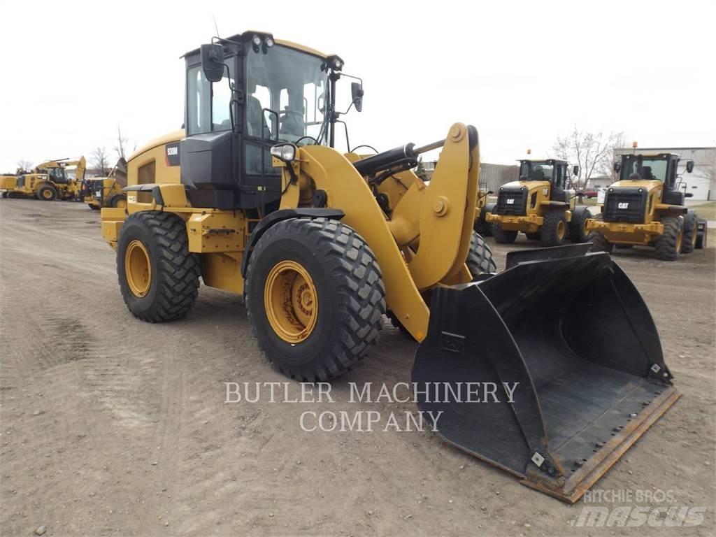 CAT 930M Utovarivači na točkove