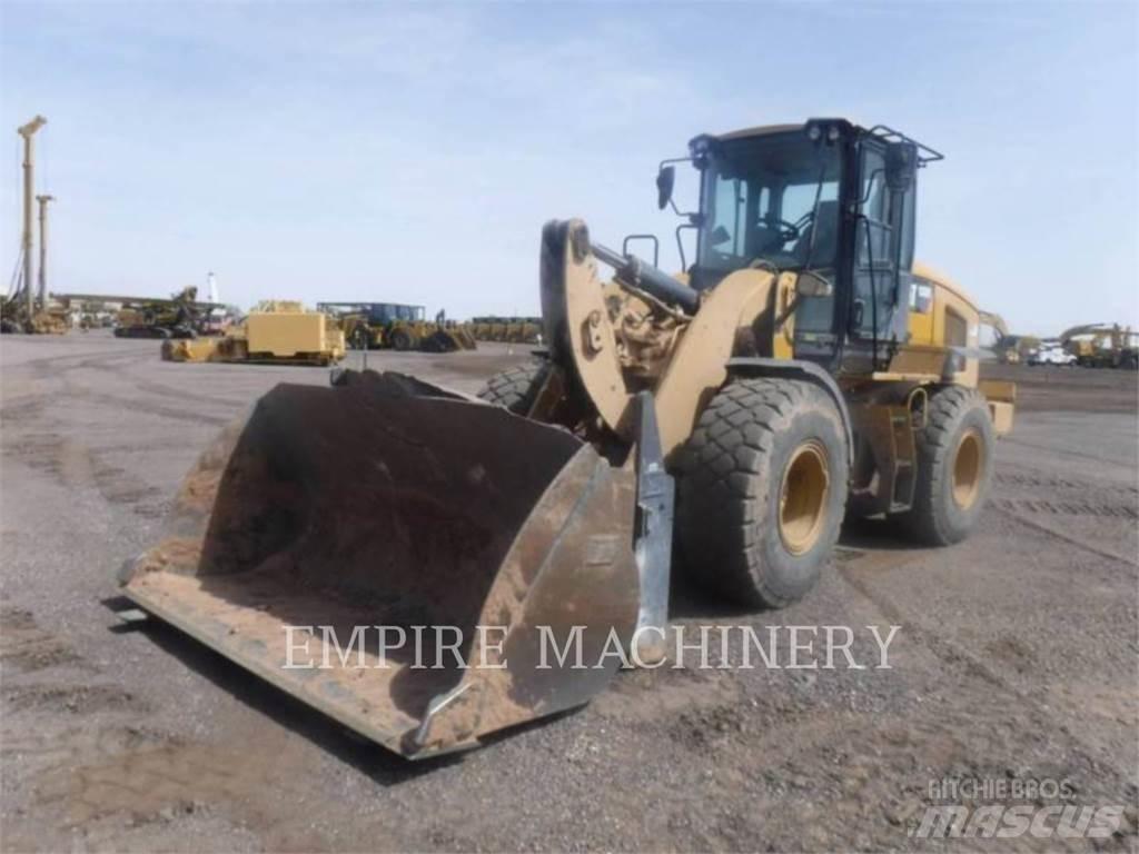 CAT 930M Utovarivači na točkove