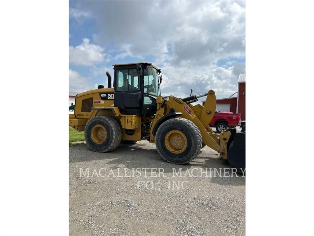 CAT 930M Utovarivači na točkove