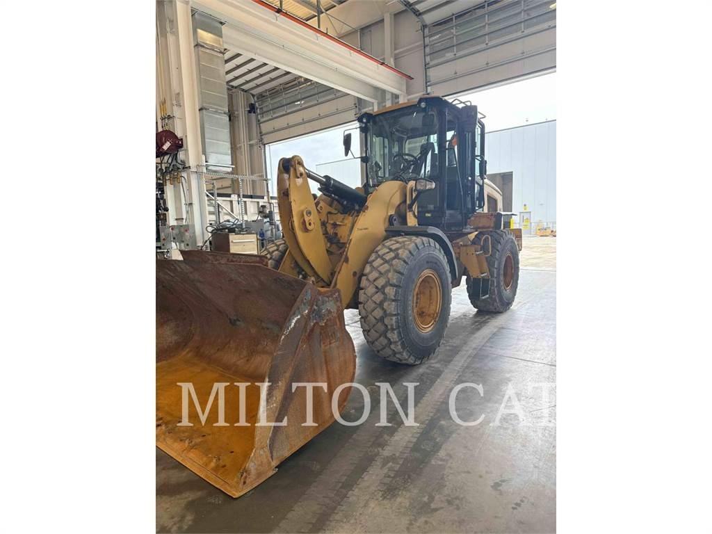 CAT 930M Utovarivači na točkove
