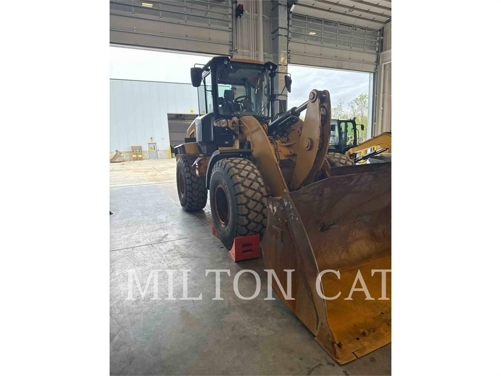 CAT 930M Utovarivači na točkove