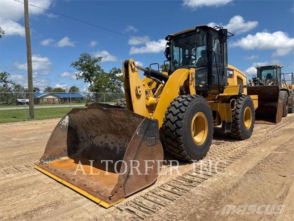 CAT 930M Utovarivači na točkove