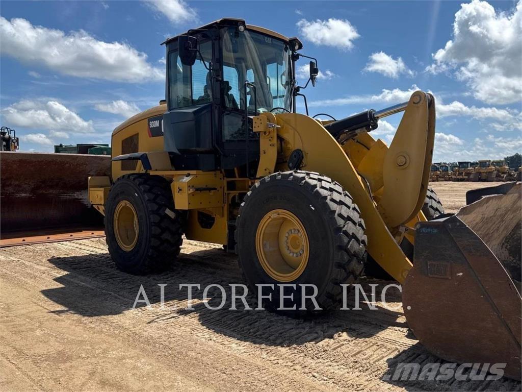 CAT 930M Utovarivači na točkove