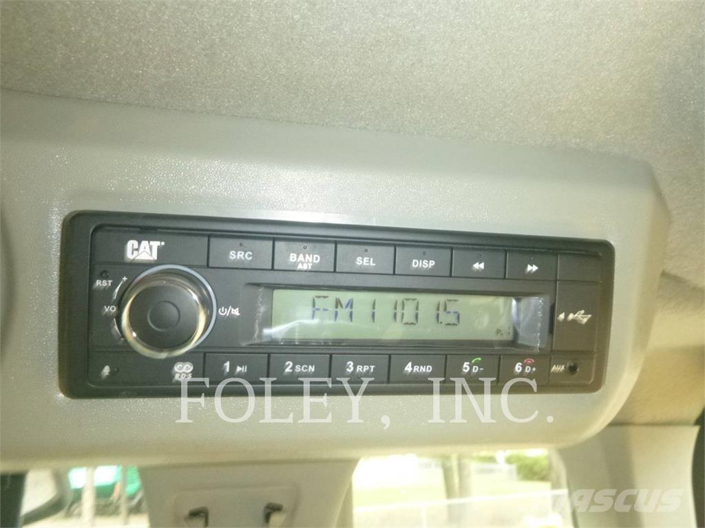 CAT 930M Utovarivači na točkove