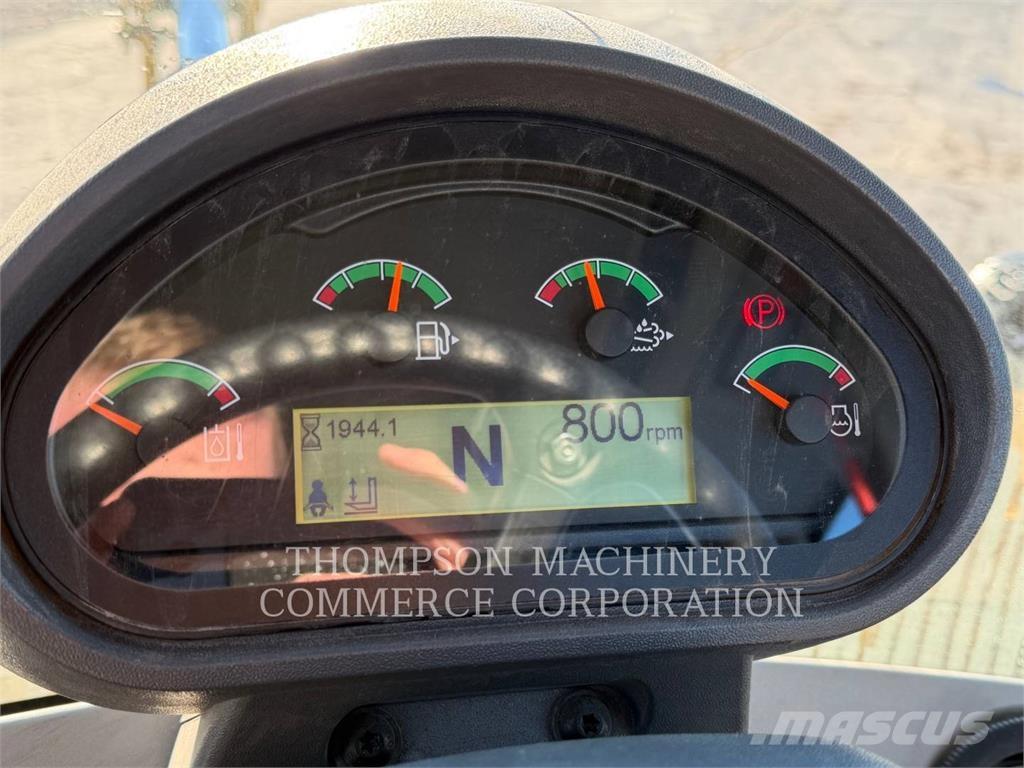 CAT 930M Utovarivači na točkove