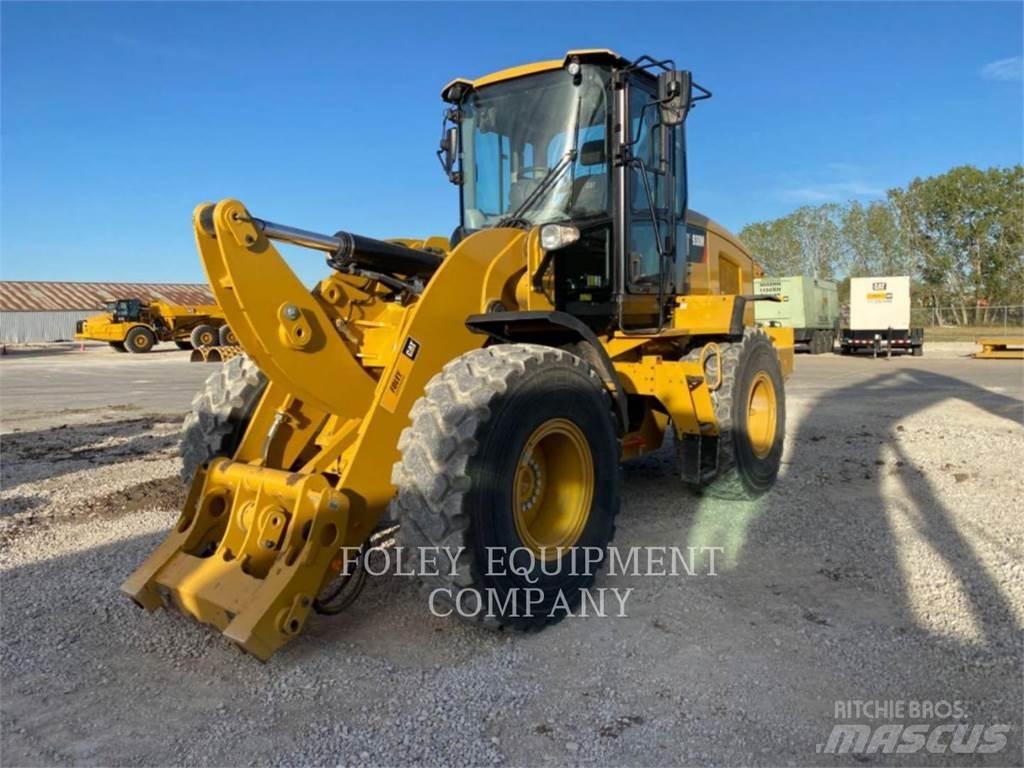 CAT 930M Utovarivači na točkove