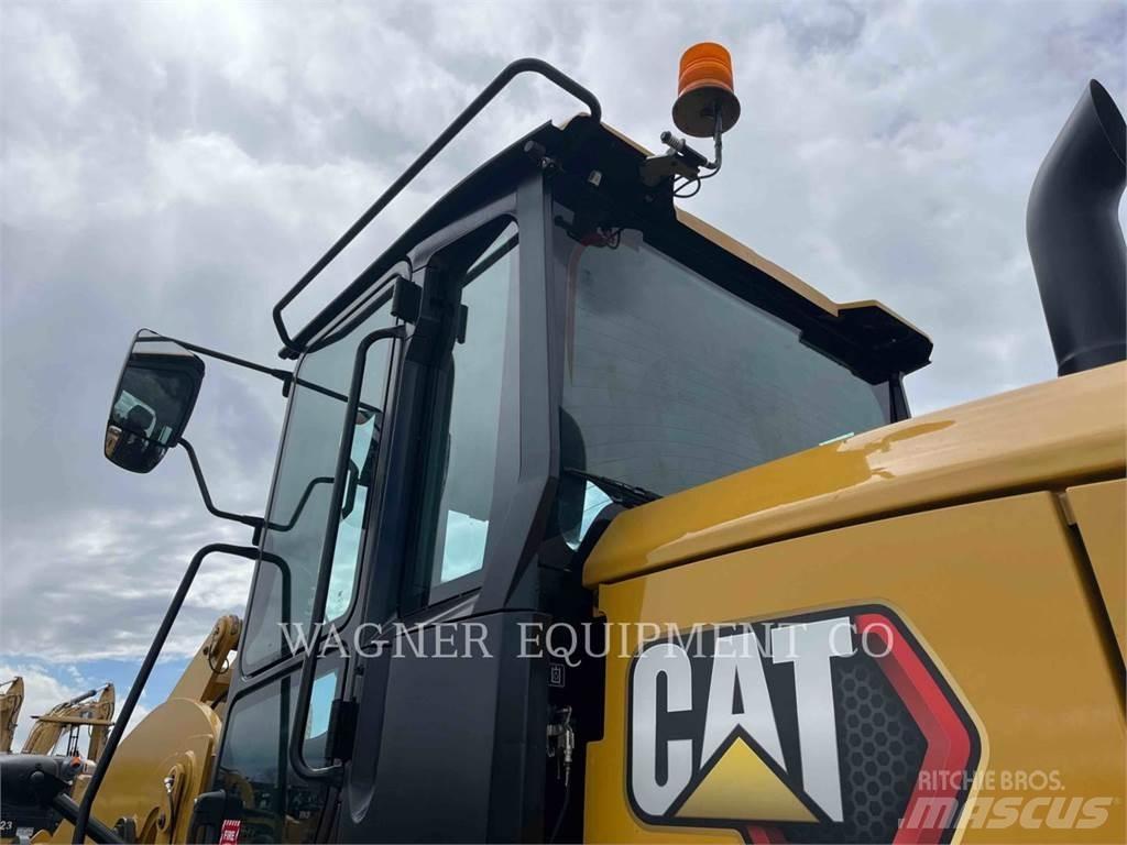 CAT 938 Utovarivači na točkove