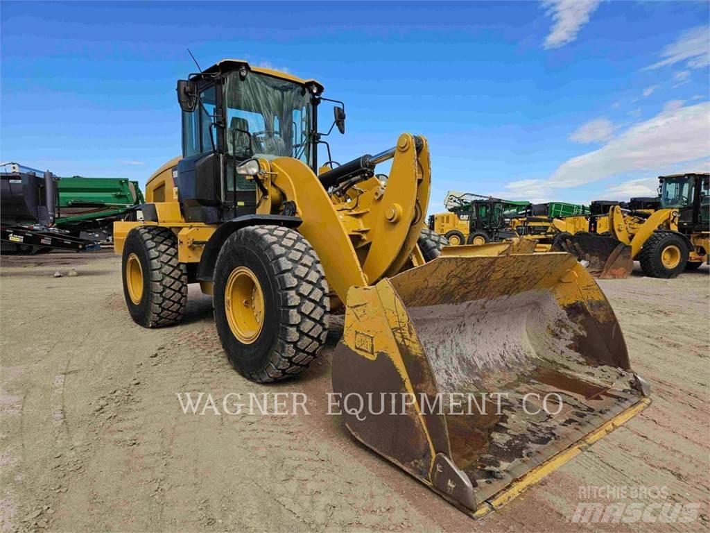 CAT 938M Utovarivači na točkove
