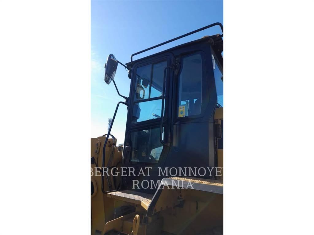 CAT 938M Utovarivači na točkove