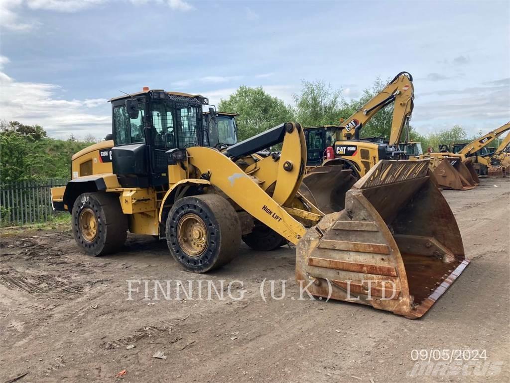 CAT 938M Utovarivači na točkove