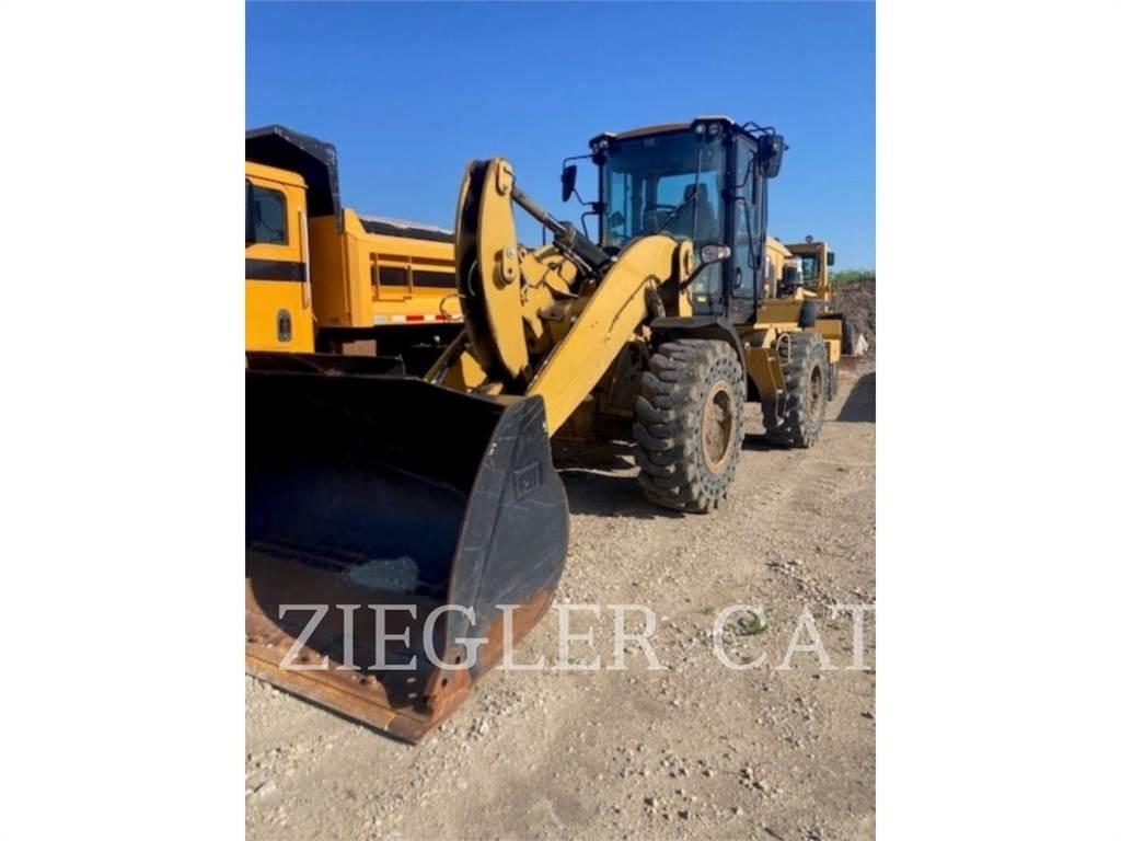 CAT 938M Utovarivači na točkove