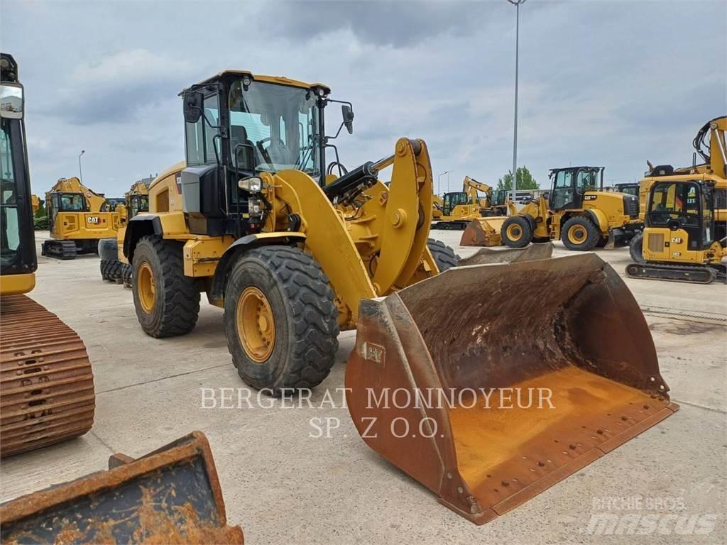 CAT 938M Utovarivači na točkove