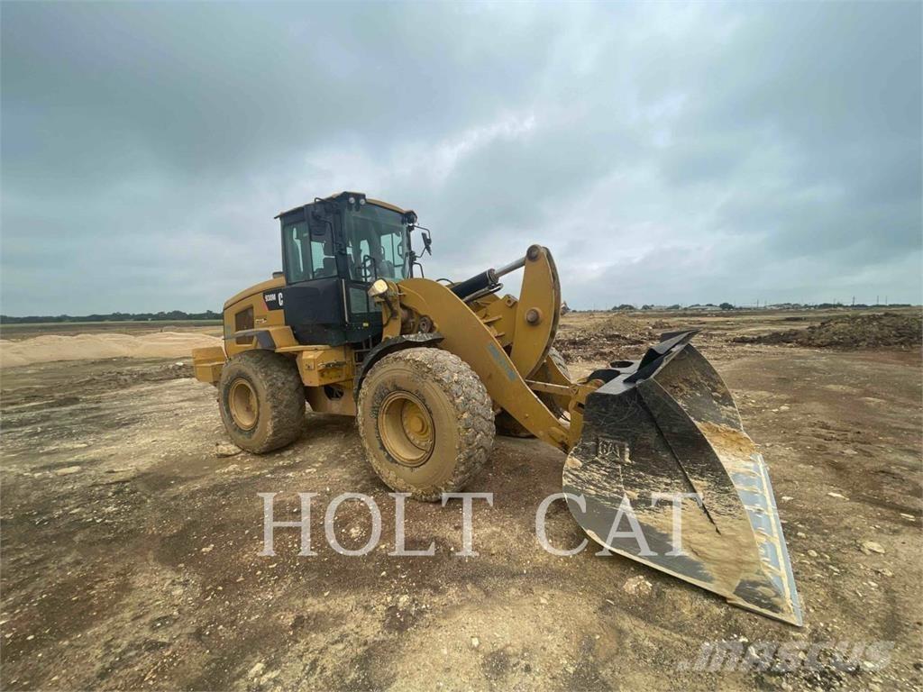 CAT 938M Utovarivači na točkove