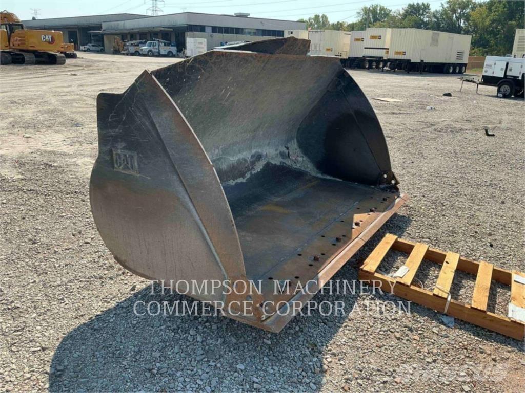CAT 938M Utovarivači na točkove